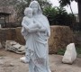 White marble Madonna with child beautigul virgin mary garden statues for outdoor catholic church TCH-80