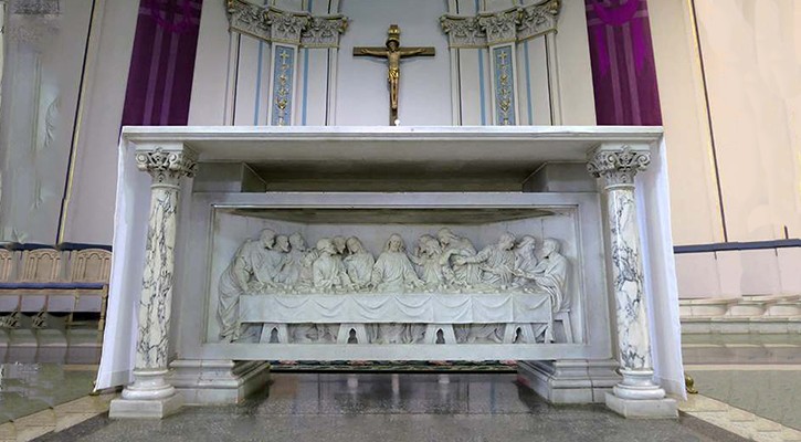 Beautiful Marble Altar Table for Church Factory Supplier CHS-893