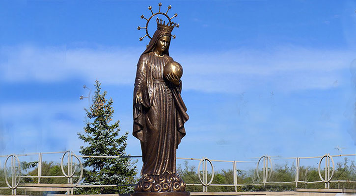 Bronze Religious Statues Our Lady of Mary Holding Globe Outdoor Decor for Sale BOKK-634