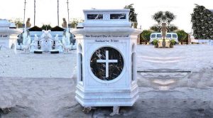 church pulpit furniture-Trevi sculpture.