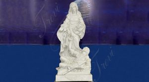 Saint Elizabeth of Hungary statue-Trevi Statue.