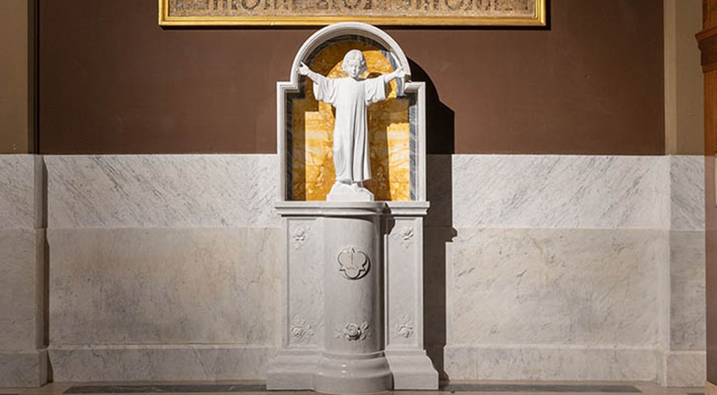 accept customization for the Catholic shrine