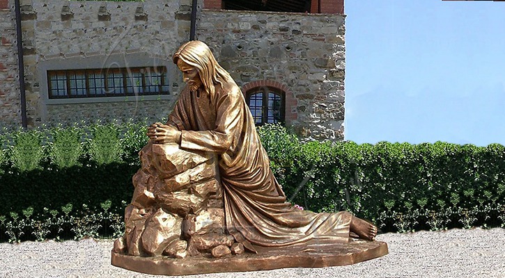 Exquisite Bronze Kneeling Jesus Statue Supplier