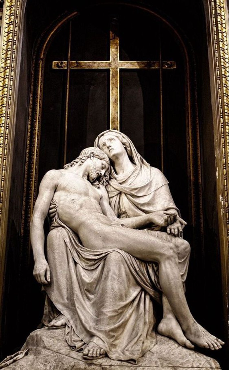 Background of the Pietà Sculpture