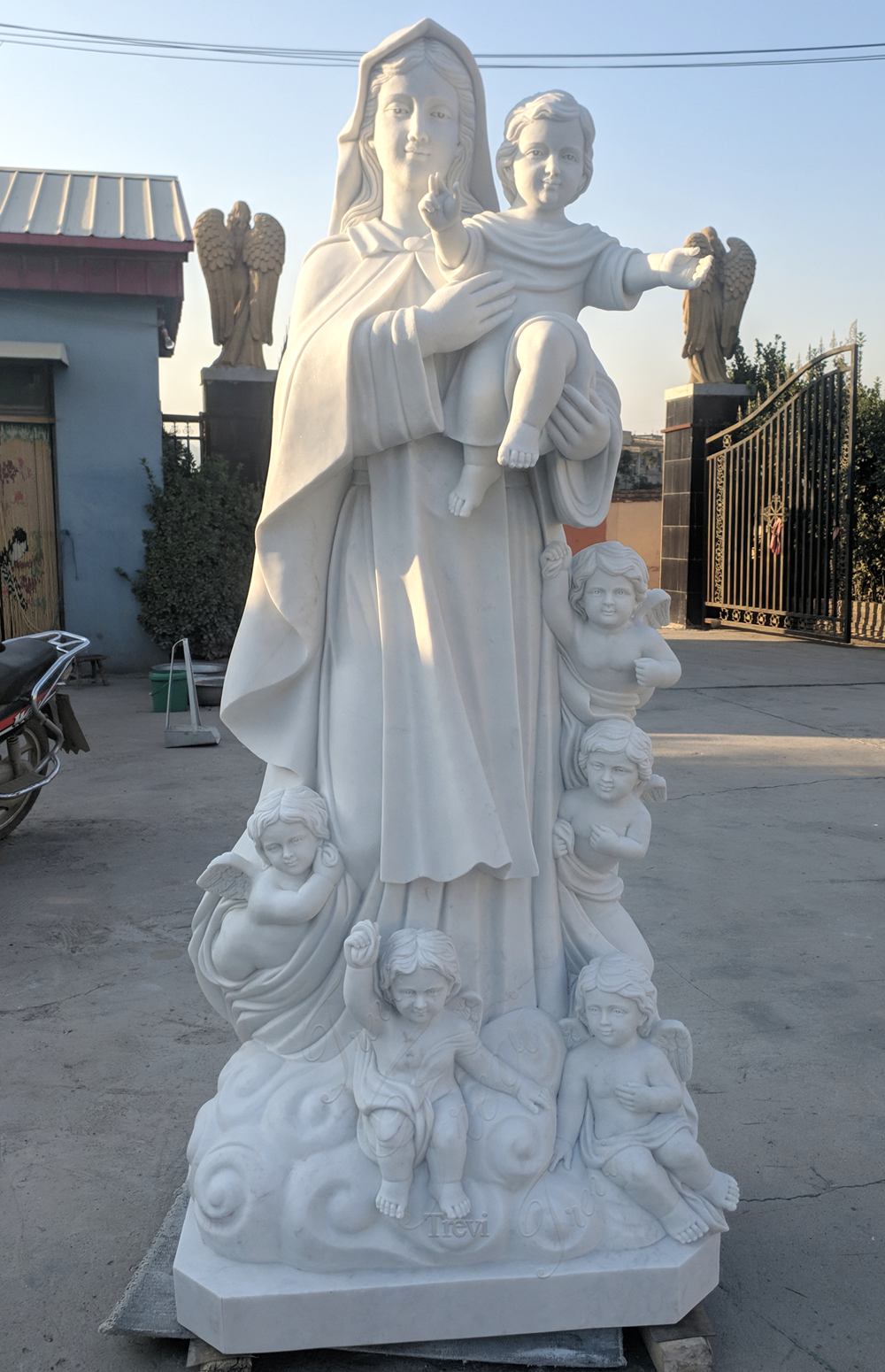 Virgin Mary with Children Statue in factory